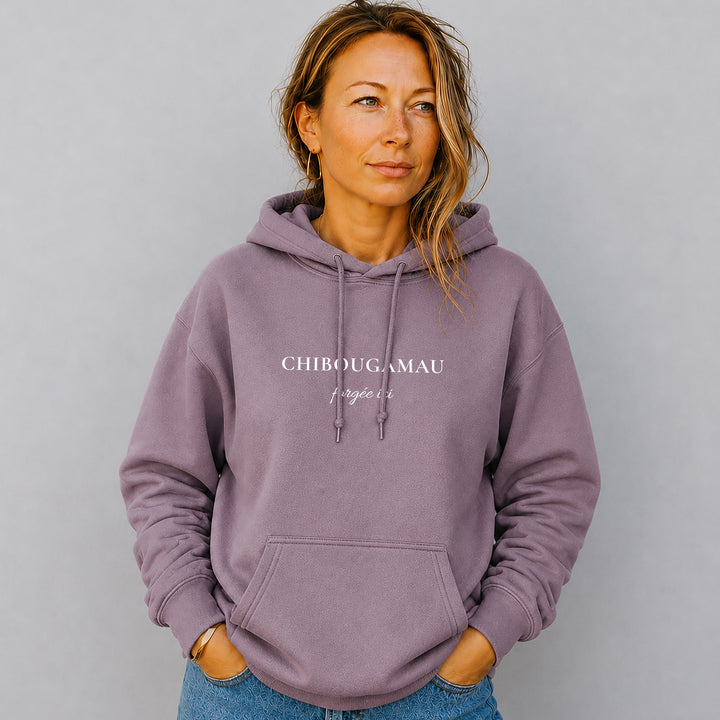Hoodie brodé Chibougamau — forgée ici
