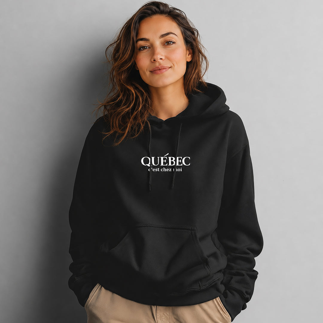 Hoodie brodé Québec — c’est chez moi