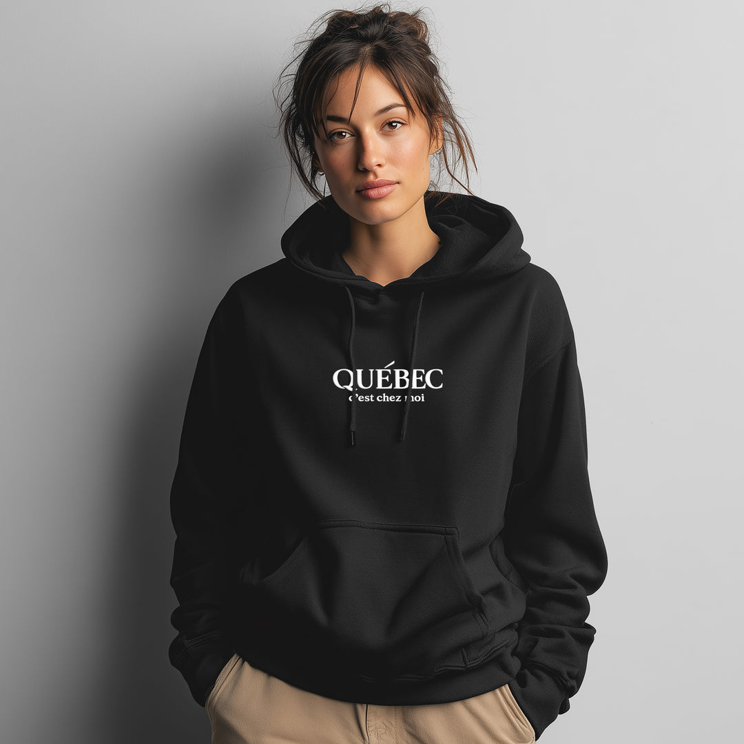Hoodie brodé Québec — c’est chez moi
